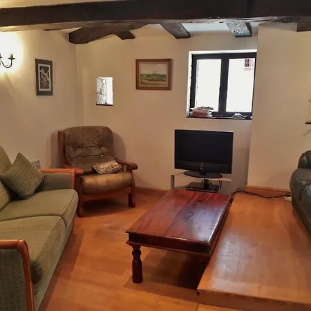 18 On The Rue アパート