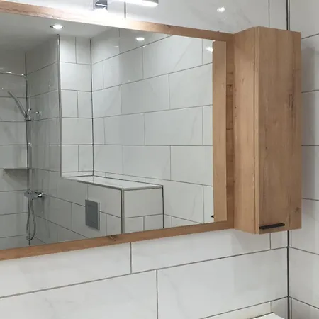 18 On The Rue Appartement